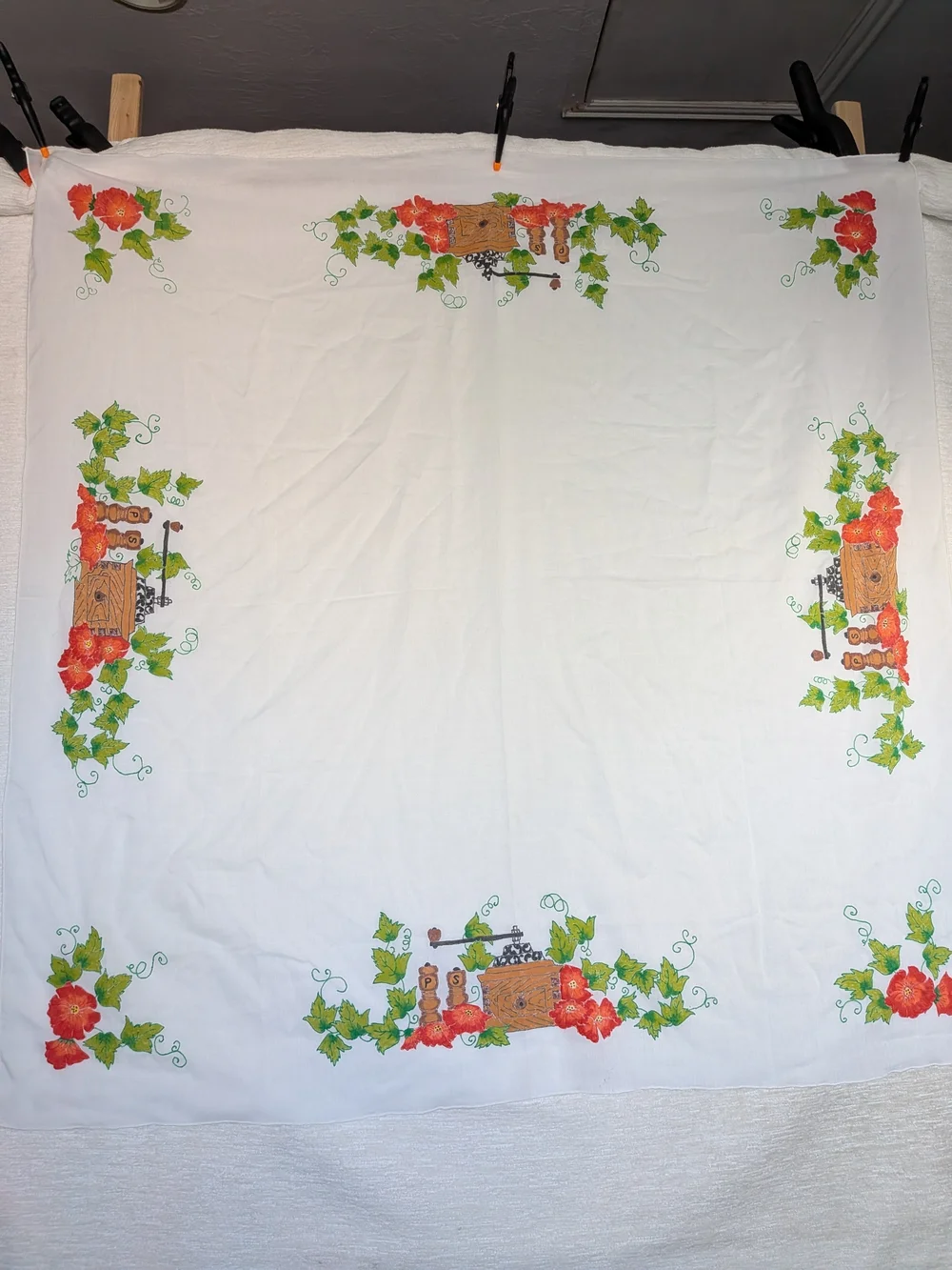 Vintage Hand painted Liquid Embroidery Cotton Table Cloth Vine Coffee Grinder